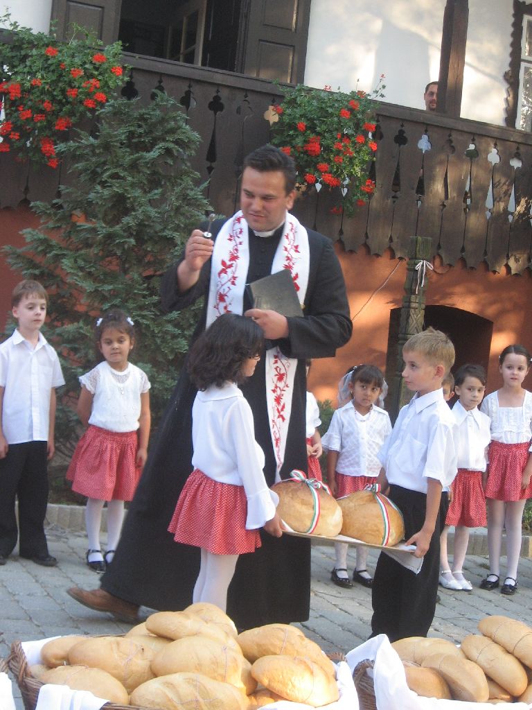 07AUG20 104